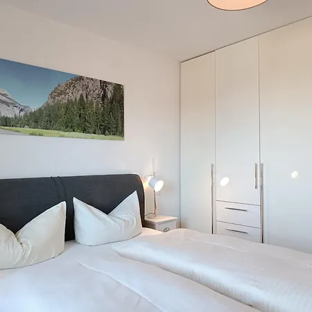 2-raum Enzian - Hallenbad & Sauna *