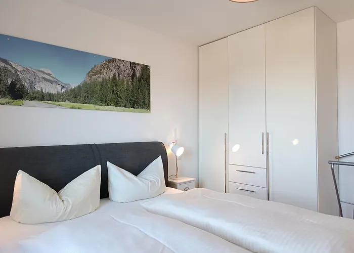 2-raum Enzian - Hallenbad & Sauna *